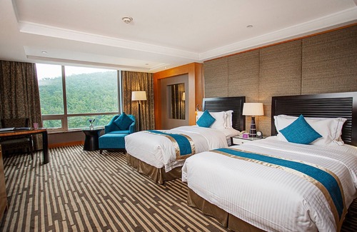 Xi Gang Hotel | Grand Cypress Teda Dalian