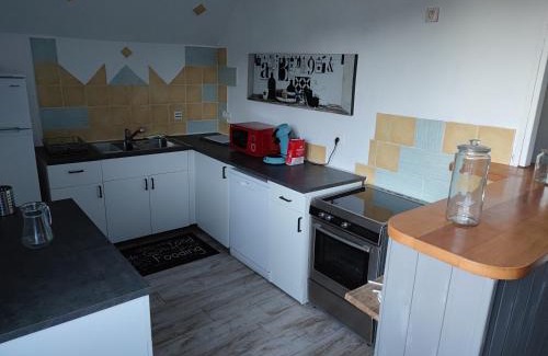 Besse-en-Chandesse Apartment | Grand Duplex, 6 personnes