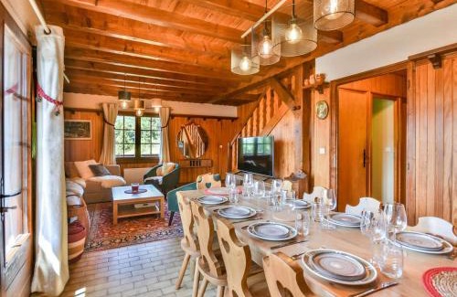 Les Gets Apartment | Grand Duplex en Chalet : 5 Ch, Sud, Skis aux Pieds, Navette Gratuite, 12 pers. - FR-1-685-39