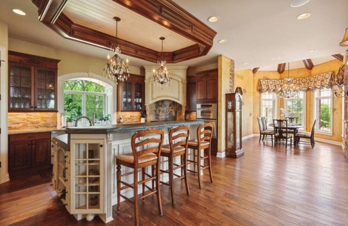 South Elgin House | Grand Estate at the Preserve
