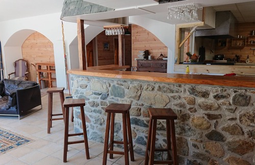 Gabas Apartment | Grand et Confortable Hébergement aux Portes du Parc National des Pyrénées