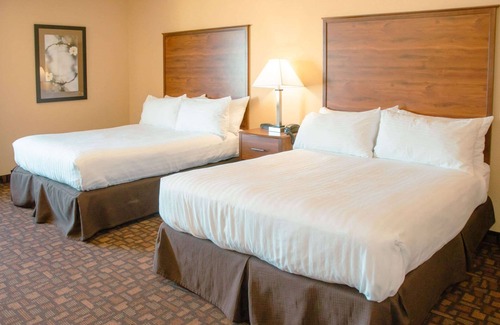 Grand Forks Hotel | Grand Forks Lodge and Suites