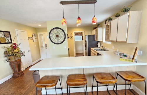 Branson Condo | Grand Getaway Branson Suite at the Greens at Thousand Hills! Great Rates!