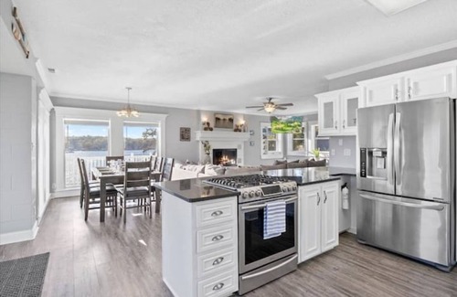 Gravois Mills House | Grand Getaway Home w/Private Dock near Coconuts