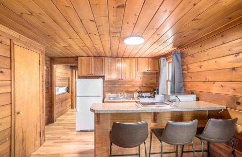 Grand Haven Apartment | Grand Harbor Apartments Unit 2 - 108