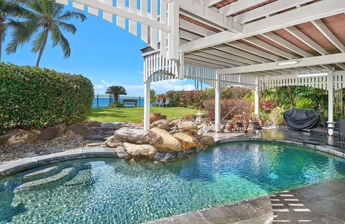 Holloways Beach Apartment | Grand Home in Holloway's Beach