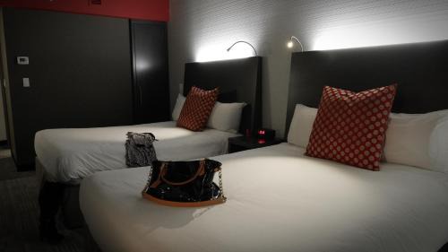 Sherbrooke Hotel | Grand Hotel Times Sherbrooke