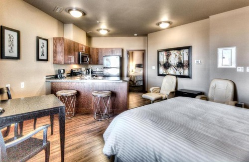 Grande Prairie Apartment | Grand Inn & Residence- Grande Prairie