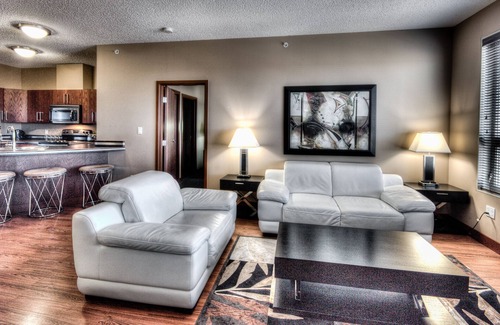 Grande Prairie Hotel | Grand Inn & Residence