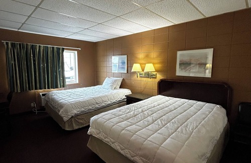 Moorhead Hotel | Grand Inn