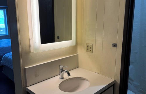 Moorhead Hotel | Grand Inn