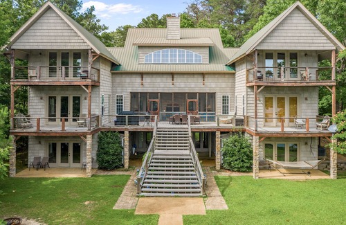 Arley House | Grand Lodge: 7 BR, 4.5 BA in Arley, Sleeps 20