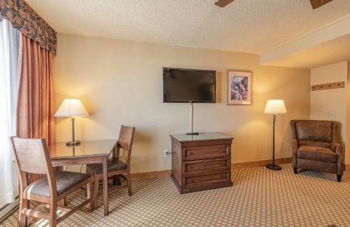 Crested Butte Apartment | Grand Lodge Condo in the Heart of Mt CB condo