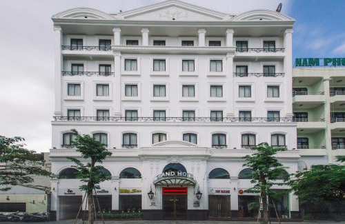 Mong Cai Hotel | Grand Móng Cái Hotel