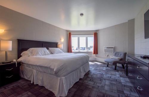 Hythe Hotel | Grand Marshal Inn