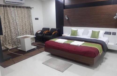 Vinnamangalam Hotel | GRAND Meridian