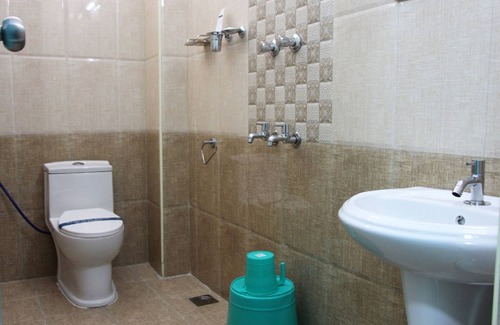 Kottakuppam Hotel | Grand Pacific