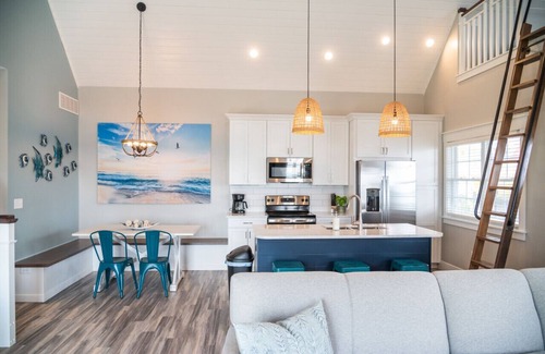 Celina Cabin | Grand Pelican - 3 Bed/1 Loft Lakeside Cottage!