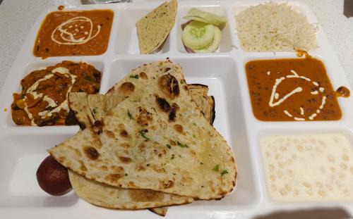 Hajipur Hotel | Grand Prism Hotel