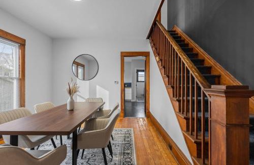 Creston Heights House | Grand Rapids Gem - Near Heart of DT - Sleeps 10
