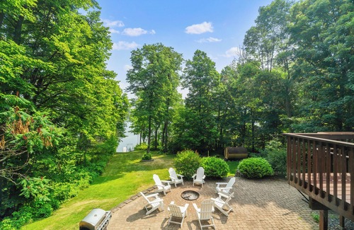 Grand Rapids Cabin | Grand Rapids Retreat w/Private Boat Dock