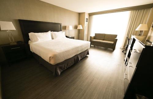 Mount Laurel Hotel | Grand Resort Hotel - Mt Laurel - Philadelphia