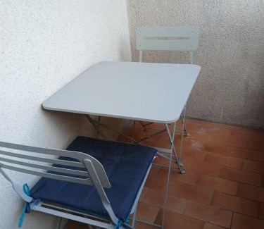 La Ferte-sous-Jouarre Apartment | Grand Studio calme centre-ville