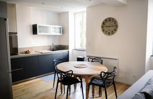 Bagneres-de-Bigorre Apartment | Grand T3, plein centre
