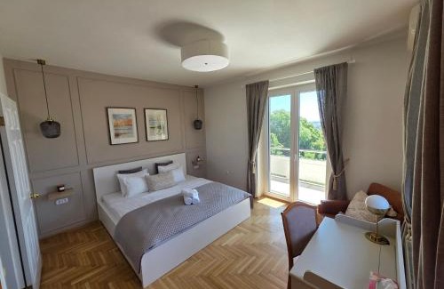 Kissvabhegy Apartment | Grand Terrace Apartment with AC & heating