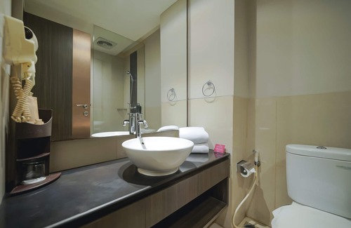 Tanjung Duren Utara Hotel | Grand Tjokro Jakarta
