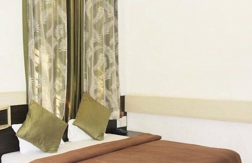Dhamnod Resort | Grand Utsav Hotels & Resorts Pvt Ltd