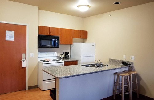 Wasilla Hotel | Grand View Inn & Suites