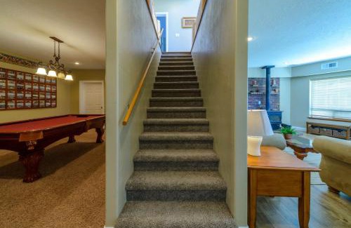 Hatch House | Grand View Lodge