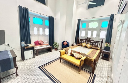 Amritsar Bed & Breakfast | Grand Villa