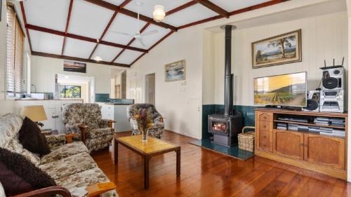 Bellara House | Grandads Beach House