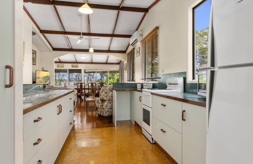 Bellara House | Grandads Beach House