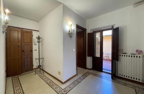 Pontedera Apartment | Grande appartamento in centro