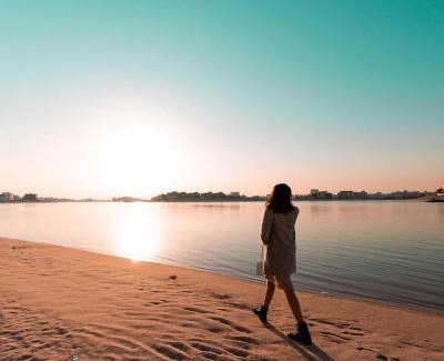 Al Khiran Ski Chalet | Grande Beach