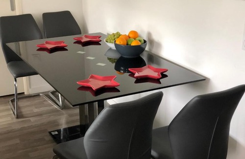 Universite House | Grande Chambre(14m2) dans appartemnt neuf Nanterre,proche Paris .