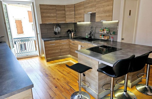 Sauvian House | Grande Chambre Dans Logement Privé