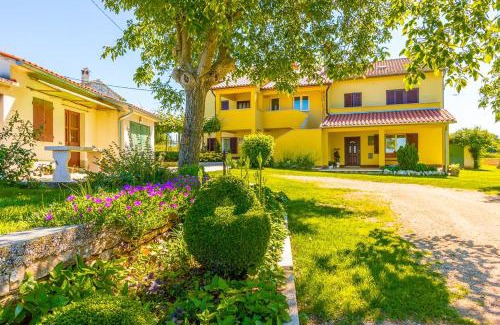 Grandici House | Grande