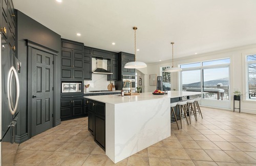 Bromont Ski Chalet | Grande Maison Luxueuse au Pieds de Bromont