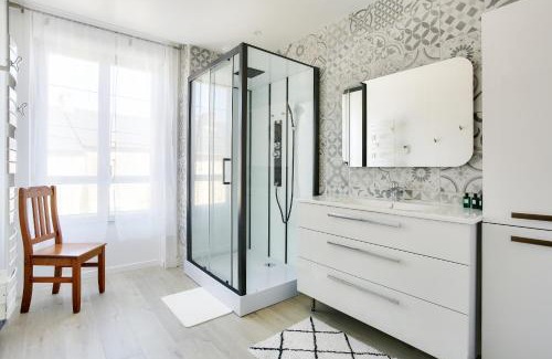 La Richardais House | Grande maison pour 6 avec jardin et terrasse