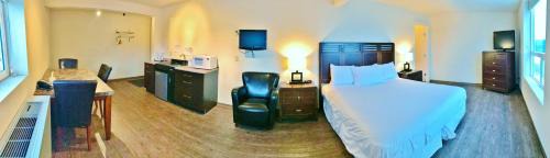 Grande Cache Cabin | Grande Mountain Lodge