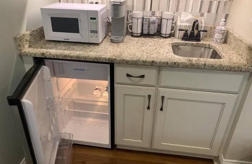 Cardiff Apartment | Grande View 2