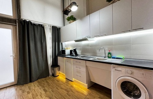 Poblats Maritims Apartment | Grandera Apart's - Lliri 32, Apart 5