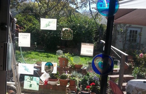Berkeley House | Grandma's House (1 block from Solano Avenue. EV Charger.)