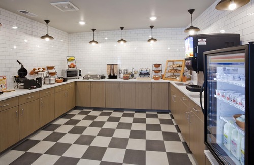 Cannon Falls Hotel | GrandStay Cannon Falls