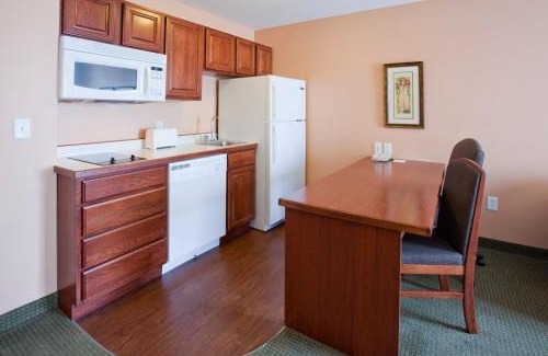 Downtown Hotel | GrandStay Hotel & Suites Downtown Sheboygan
