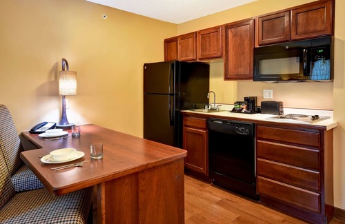 Historic Downtown La Crosse Hotel | GrandStay Hotel & Suites